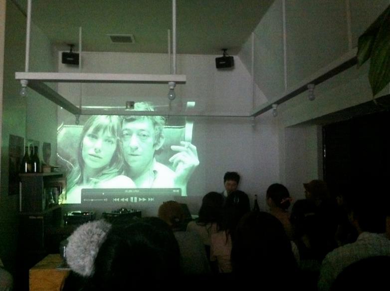 556264_432456560119290_577412142_n